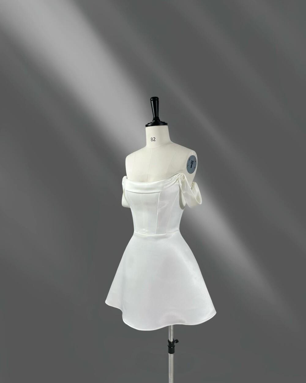 Ivory Silk Off Shoulder Dress Satin Bridesmaid Wedding Ivory Silk Off Shoulder Dress Satin Bridesmaid Wedding